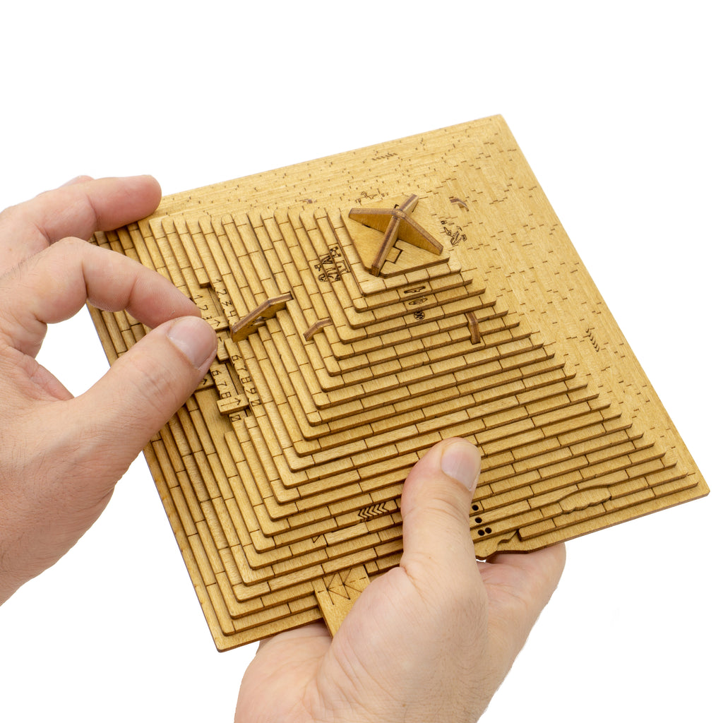 Caja de escape - El desafío de la pirámide